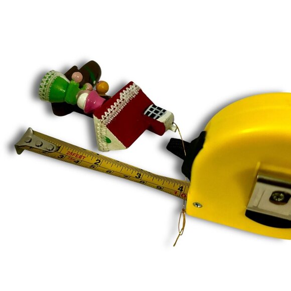 Vintage Santa Christmas Tree Wooden Ornament Train In Boot Russ Berrie - Picture 7 of 7